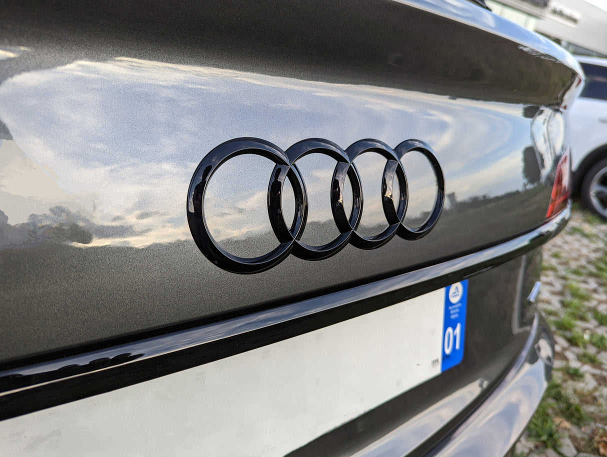 Emblème de coffre logo AUDI Black Edition noir