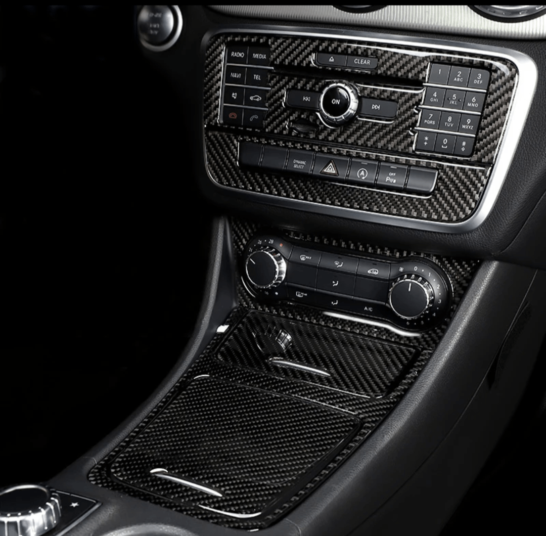 Garniture console centrale carbone pour Mercedes Classe A W176 - 2012 à 2018
