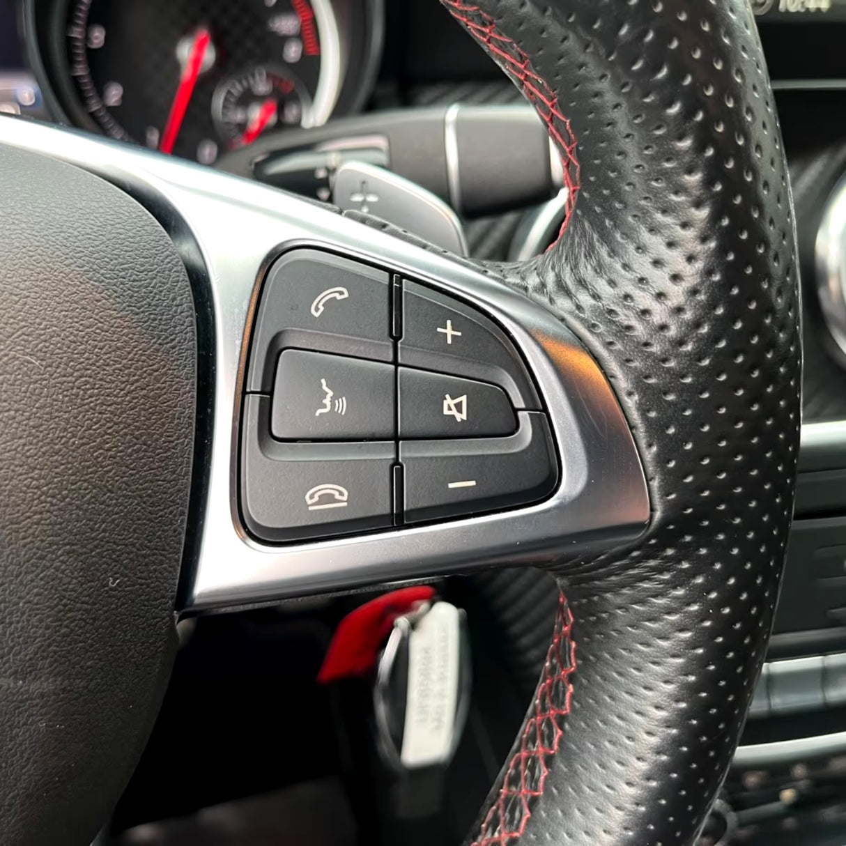 Boutons de Volant multifonction de remplacement pour Mercedes Classe A W176 (2012 – 2018)