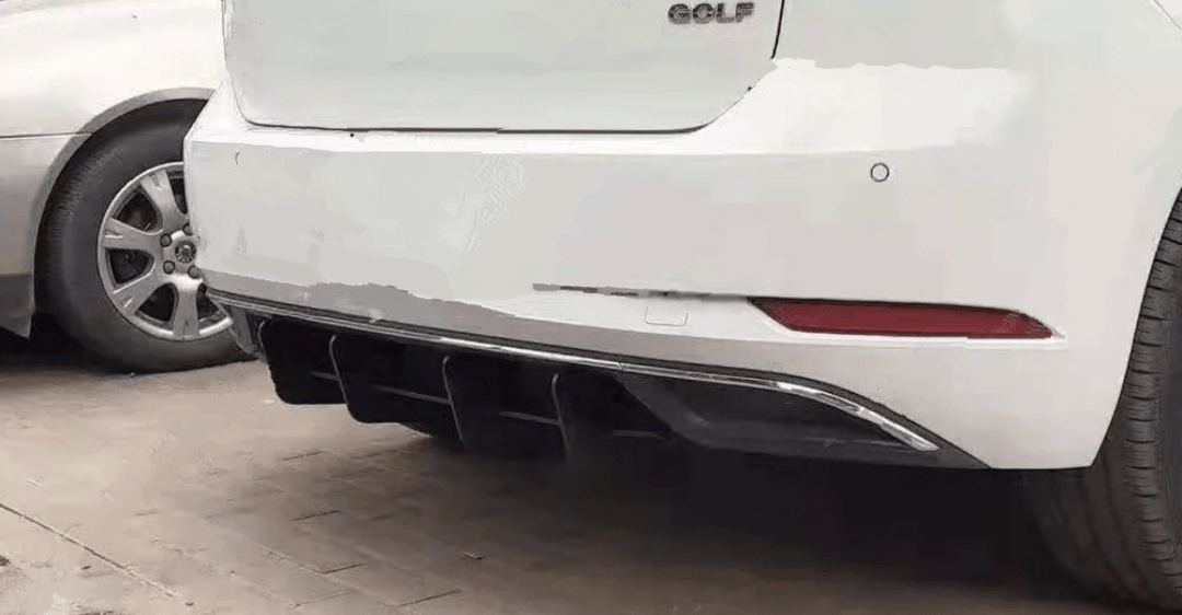 GOLF 7.5 (2016 à 2021) / Autres finitions Diffuseur de pare-choc arrière Performance pour VW GOLF 7 GTI et R (2012 à 2021)