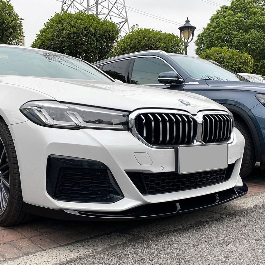 Mercedes CLA C117 avec pack AMG Lame avant splitter pare-choc pour BMW Série 5 G30 LCI (2020 à Aujourd'hui)