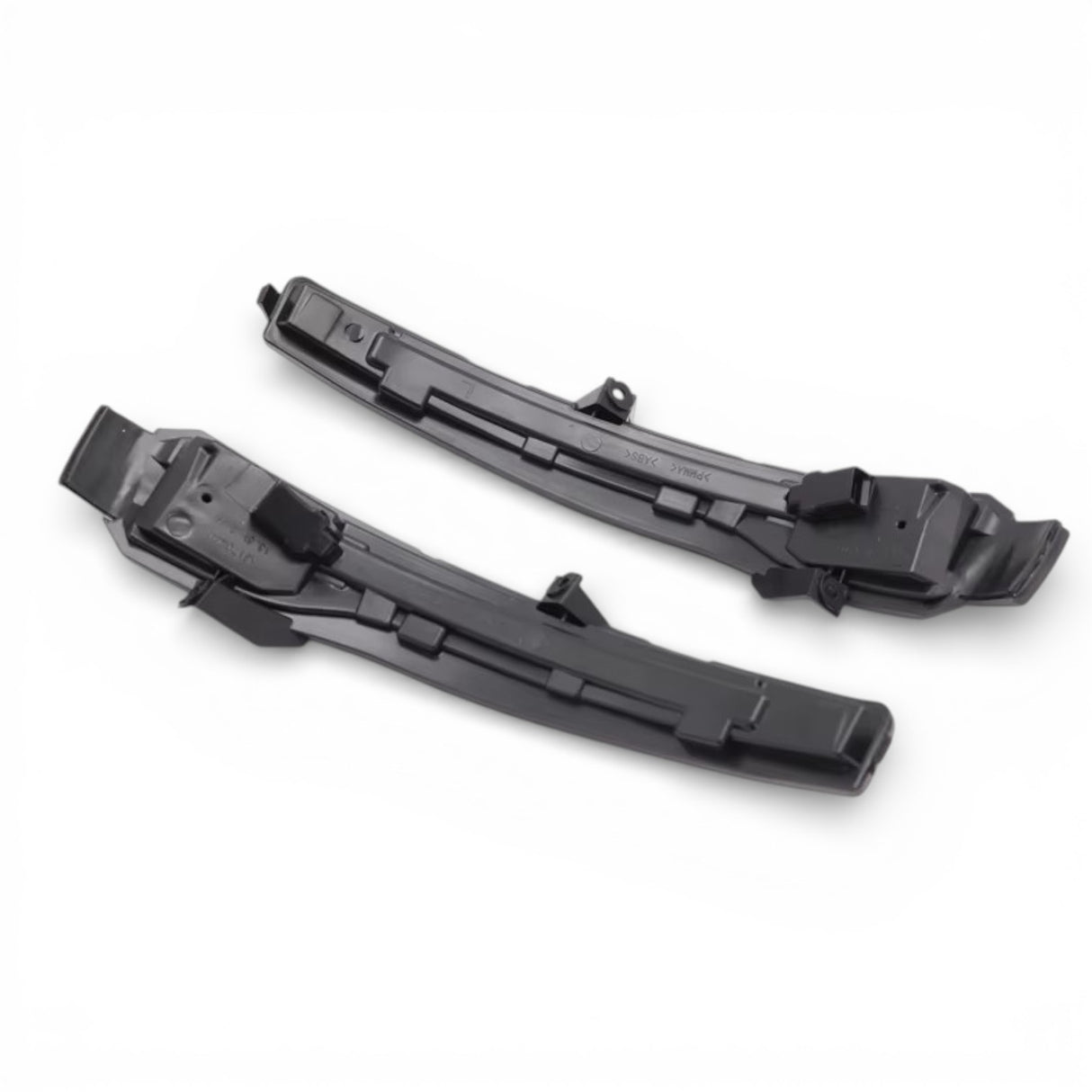 Dynamic LED Scrolling Wing Mirror Turn Signals for Mercedes V-Class/Viano W447 - 2014 to 2025