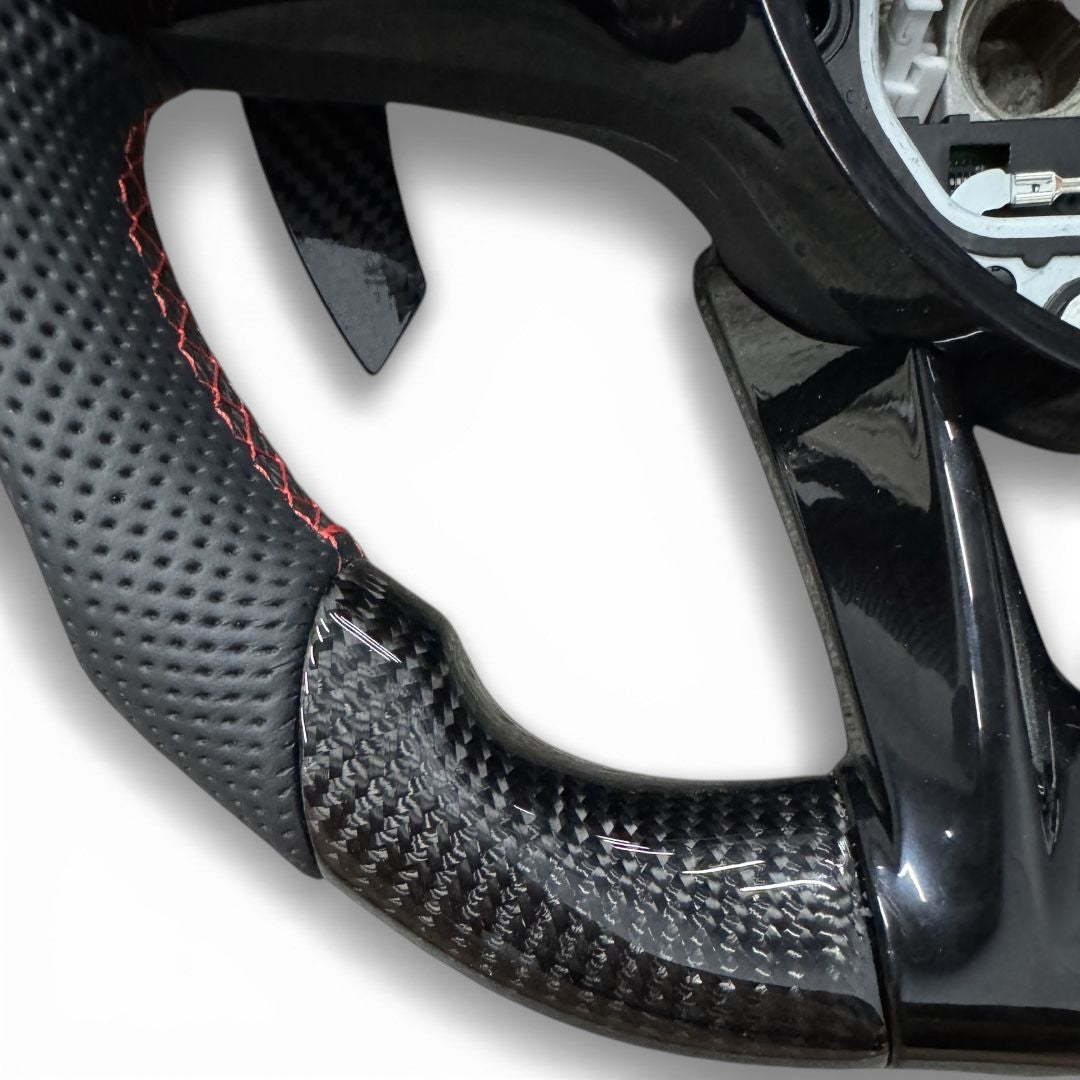 Volant Performance Carbone Pour Mercedes-Benz Classe GLA H247 - 2020 à 2026