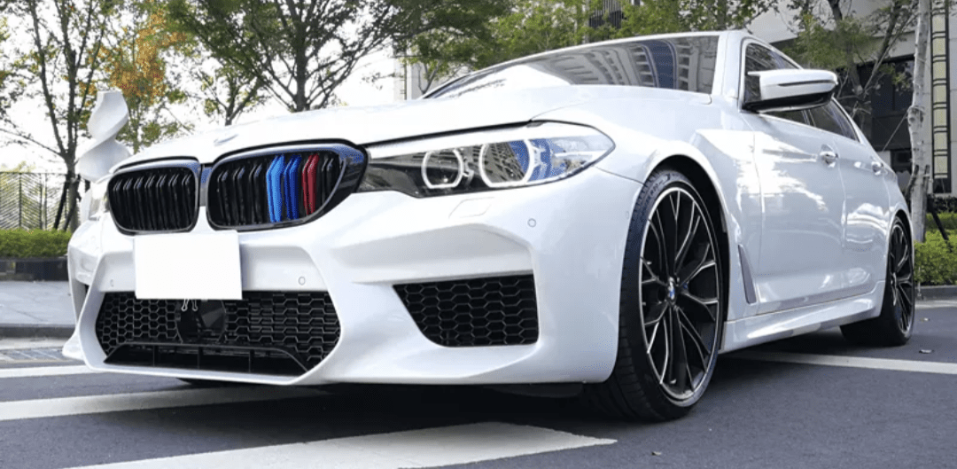 BMW Série 5 G30 - Grilles de calandre noires Motorsport type M5 Competition