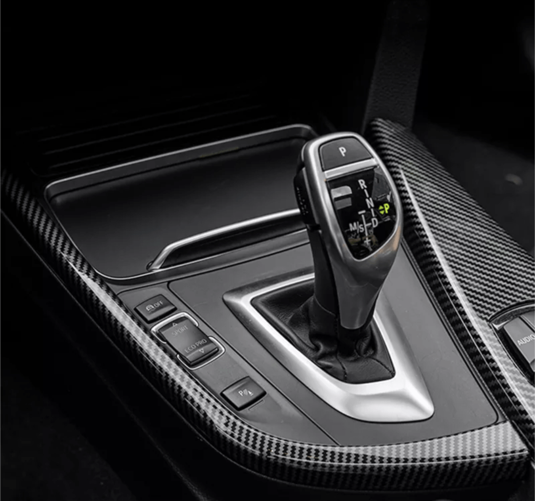 Insert intérieur carbone entourage levier de vitesse pour BMW Série 1