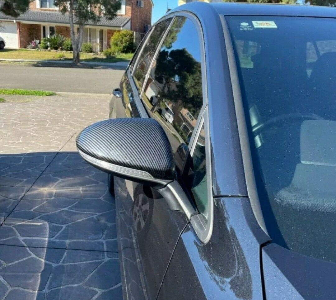 Coques de rétroviseurs finition carbone VW Golf 7 (2012-2020) VW Golf 7 - Coques de rétroviseurs finition carbone (2012 à 2020)