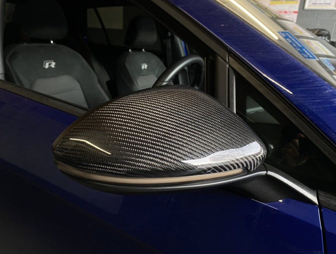 Comment remplacer les coques de rétroviseurs sur votre VW Golf 7 ?