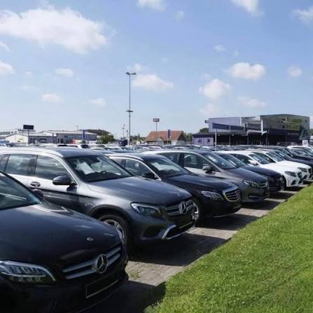 Assurance temporaire voiture export : comment assurer un véhicule destiné à l'étranger ?
