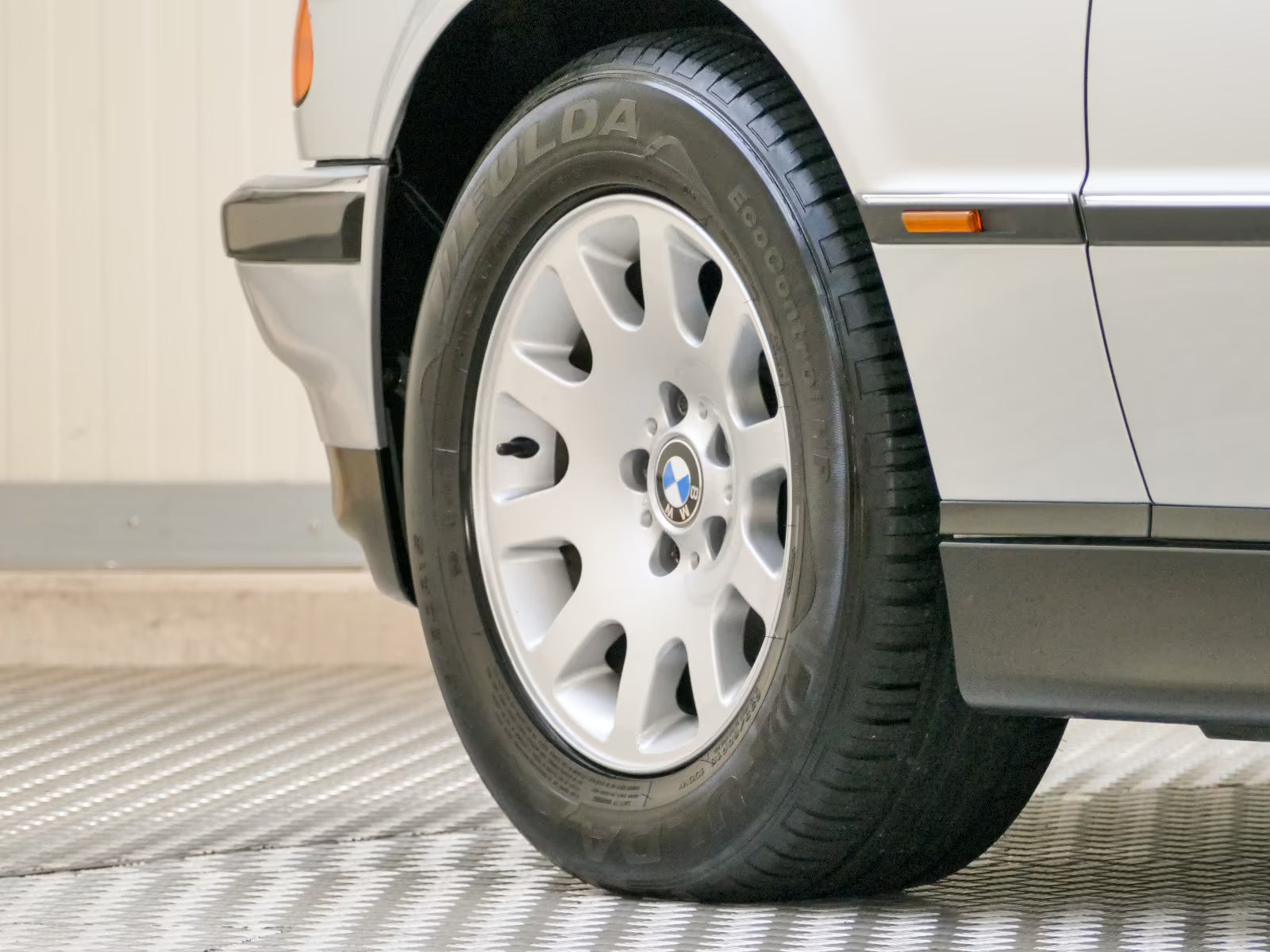 Jantes BMW Série 7 E38 : liste complète des styles d’origine