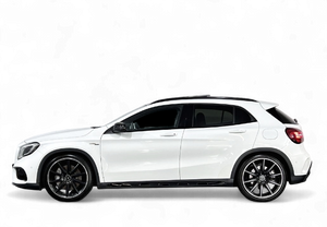 Mercedes-Benz GLA X156