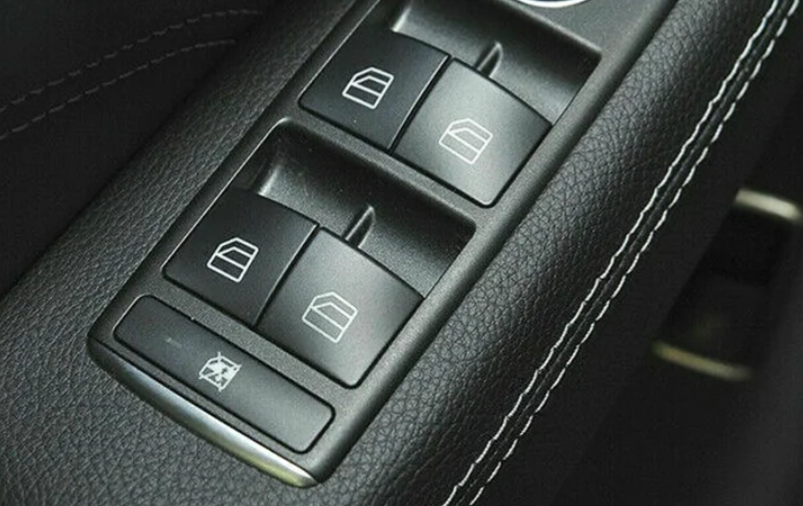 4 Boutons de platine lève-vitres conducteur pour Mercedes Classe C W204 (2006 - 2014)