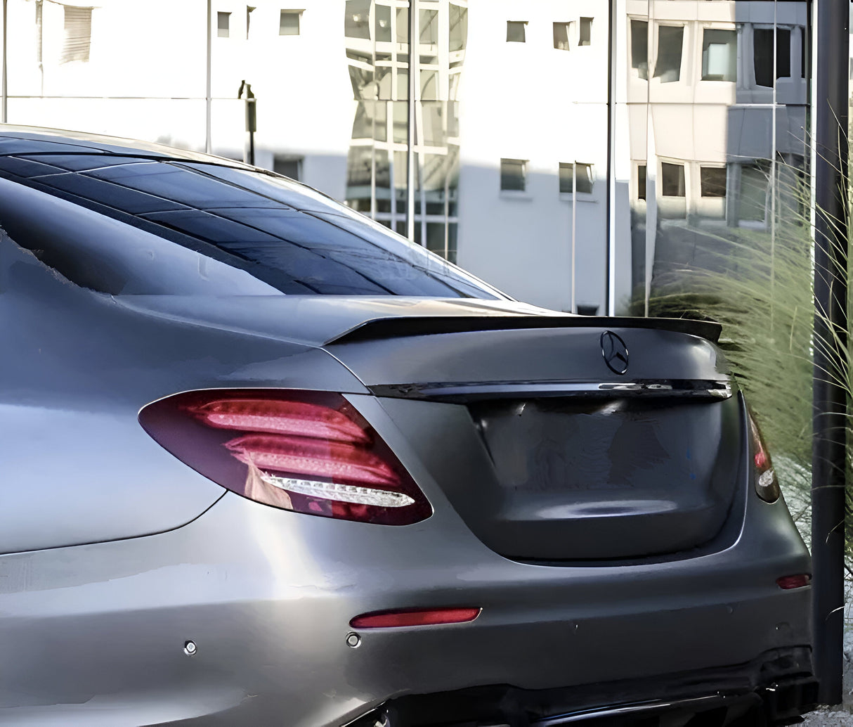 Aileron de coffre Becquet type 63 AMG pour Mercedes Classe E W213 (2016 - 2023)