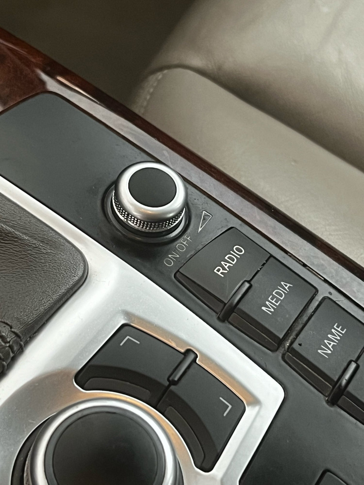 Bouton/Molette de Volume Multimédia MMI de remplacement pour Audi Q7 I (2005 à 2010))