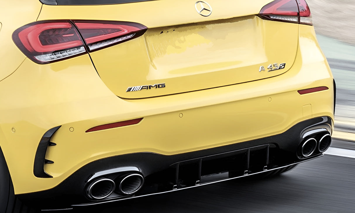 Diffuseur et sorties d'échappement look A45s AMG pare-choc arrière pour Mercedes Classe A W177 (2018 à 2023)