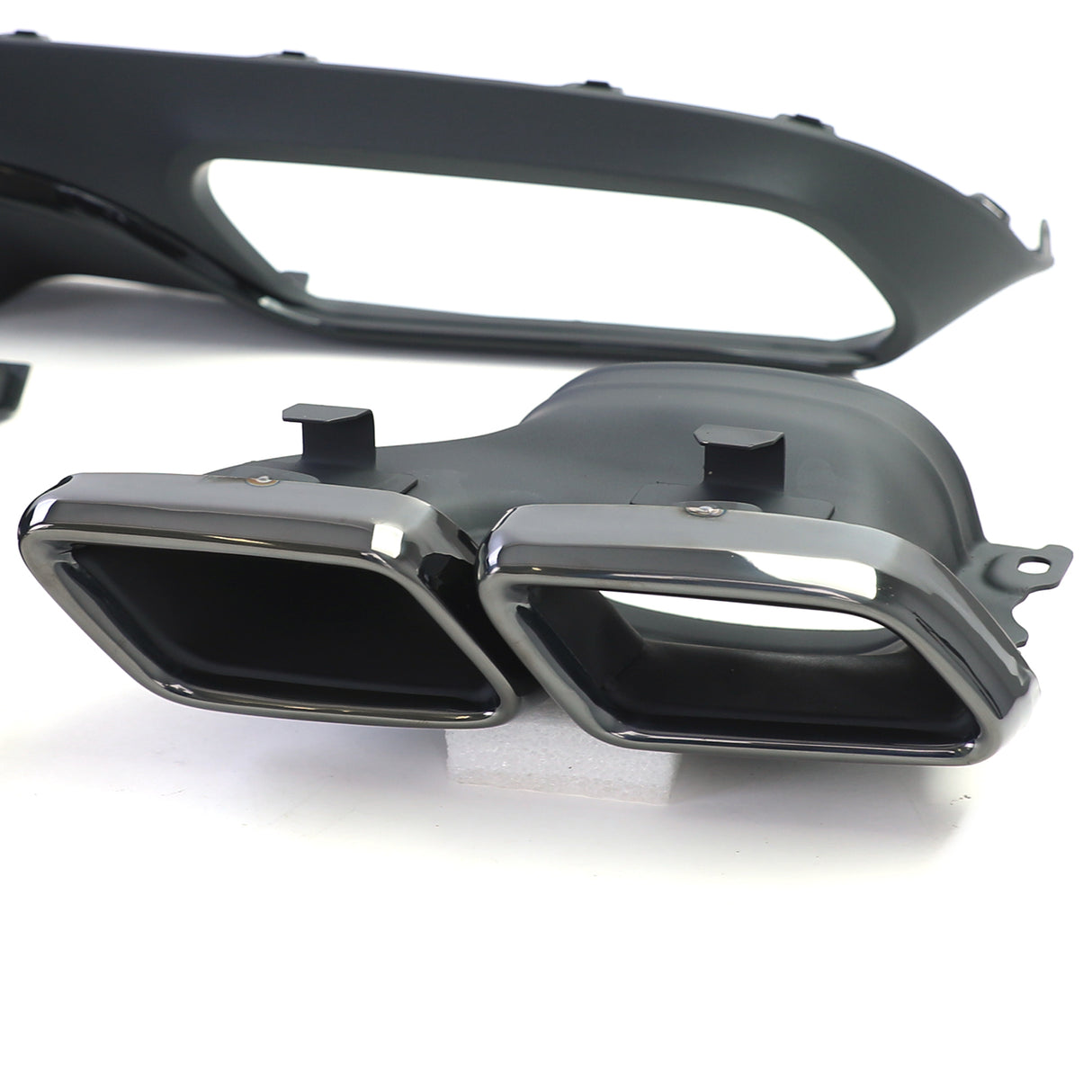 Diffuseur et sorties d'échappement pare-choc arrière look 63 AMG pour Mercedes Classe C Coupé W205 (2014 à 2021)