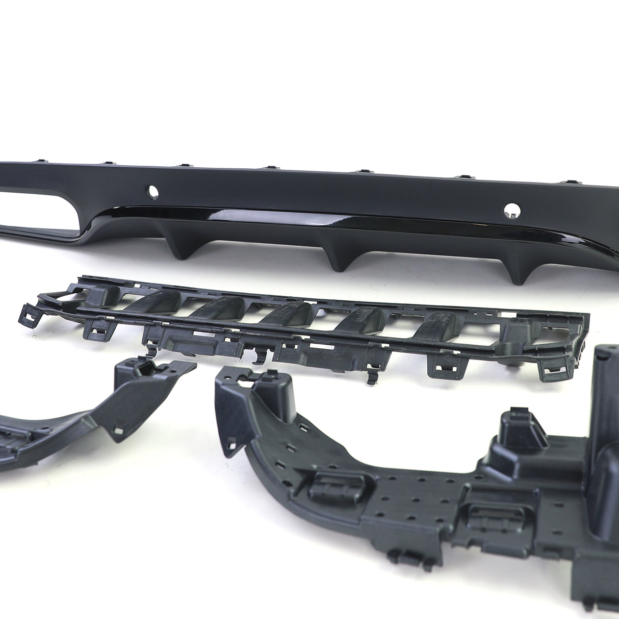 Diffuseur et sorties d'échappement pare-choc arrière look 63 AMG pour Mercedes Classe C Coupé W205 (2014 à 2021)