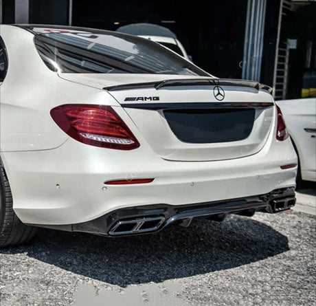Diffuseur et sorties d'échappement pare-choc arrière look 63 AMG pour Mercedes Classe E W213 (2016 à 2020)