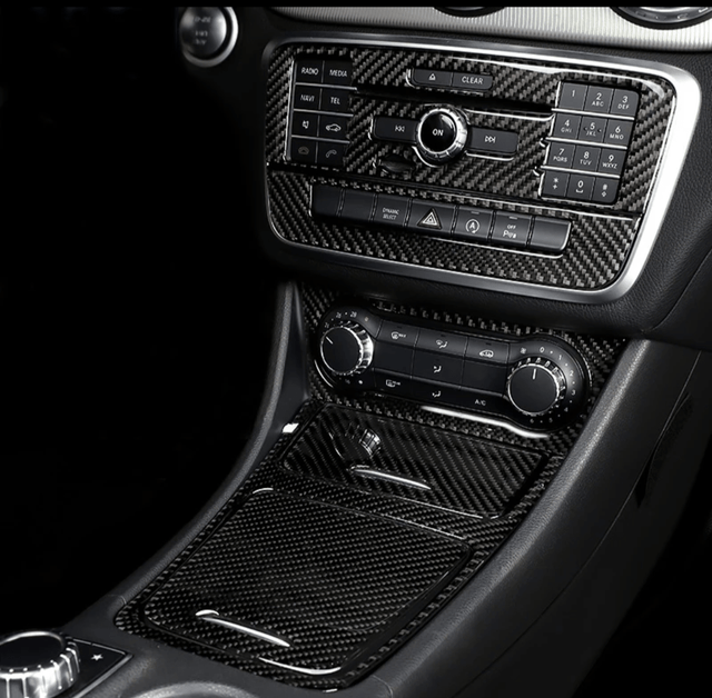 Garniture console centrale carbone pour Mercedes Classe A W176 - 2012 à 2018