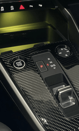 Garniture intérieure entourage de levier de vitesse type carbone pour AUDI A3 8Y (2021 - 2024)