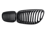 Grilles de calandre noires BMW Série 3 E90 type M Performance (2005-2012) BMW Série 3 E90 - Grilles de calandre noire type M Performance (2005 - 2012)