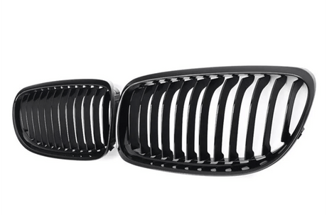 Grilles de calandre noires BMW Série 3 E90 type M Performance (2005-2012) BMW Série 3 E90 - Grilles de calandre noire type M Performance (2005 - 2012)