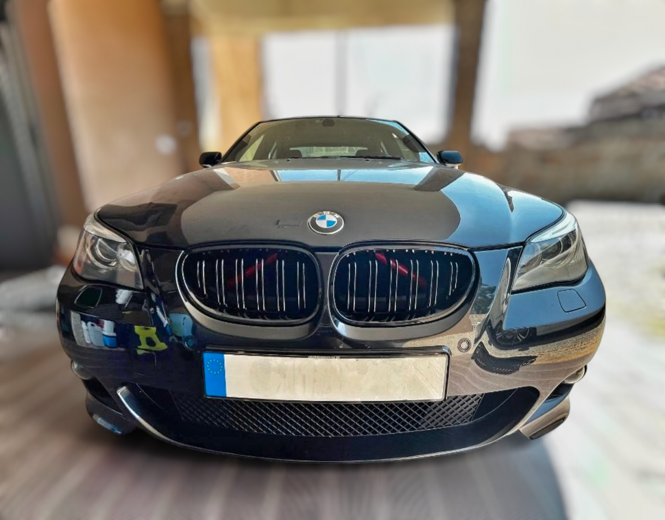 Grilles de calandre noires brillantes type Motorsport BMW Série 5 E60 (2003-2010)