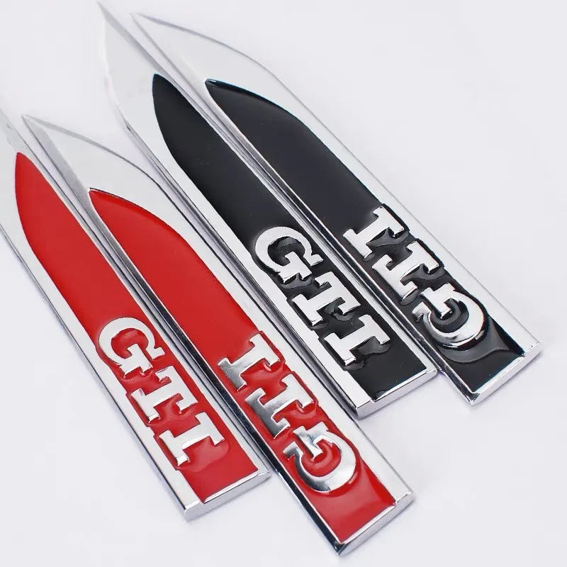 Logo GTI d'ailes avant pour VW Polo GTI et Golf GTI - Noir ou Rouge