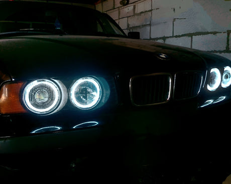 Phares Angel Eyes Anneaux LED pour BMW Série 5 E34 (1988 à 1996)
