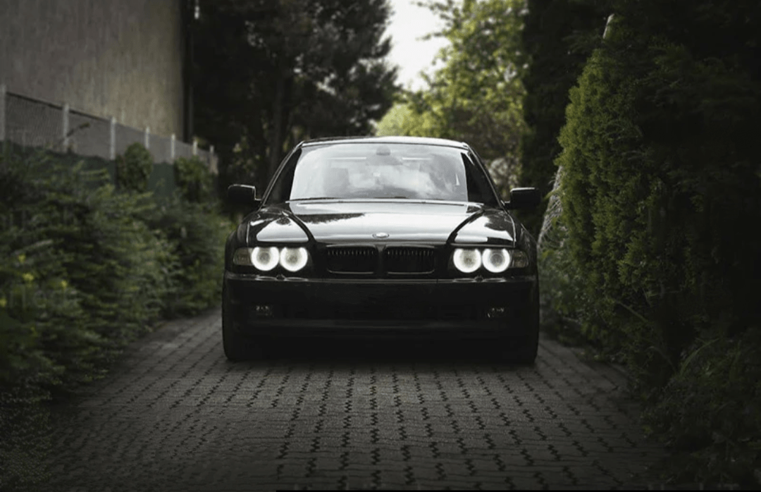Phares Angel Eyes Anneaux LED pour BMW Série 7 E38 (1994 à 2001)
