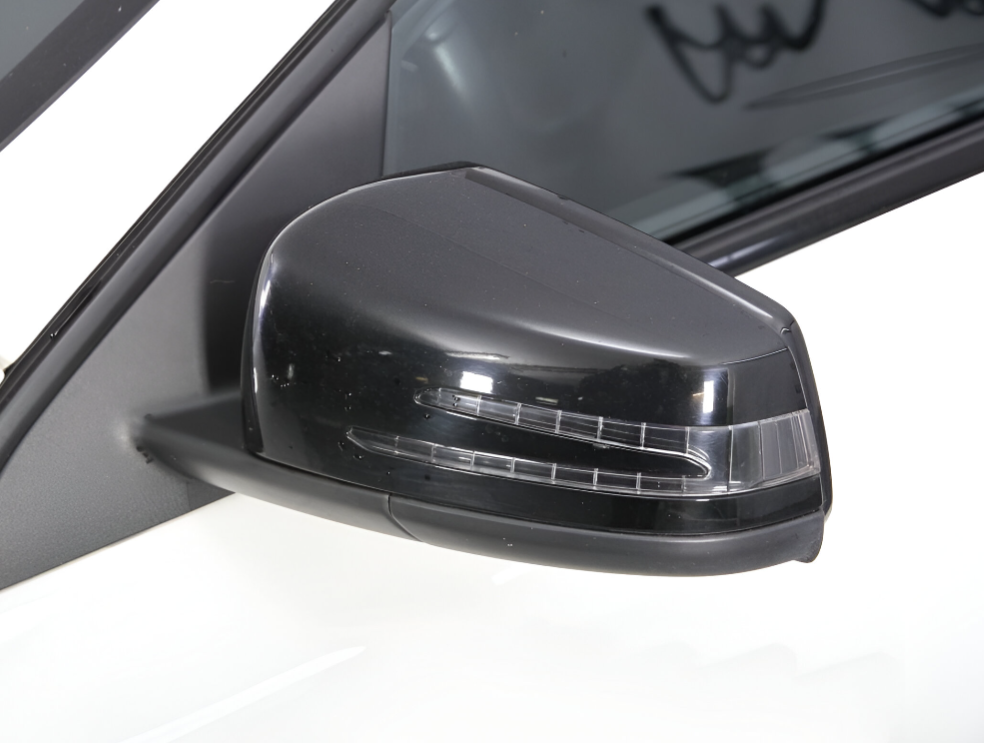 Coques de rétroviseurs noires brillantes Mercedes CLA C117 (2012 - 2018)
