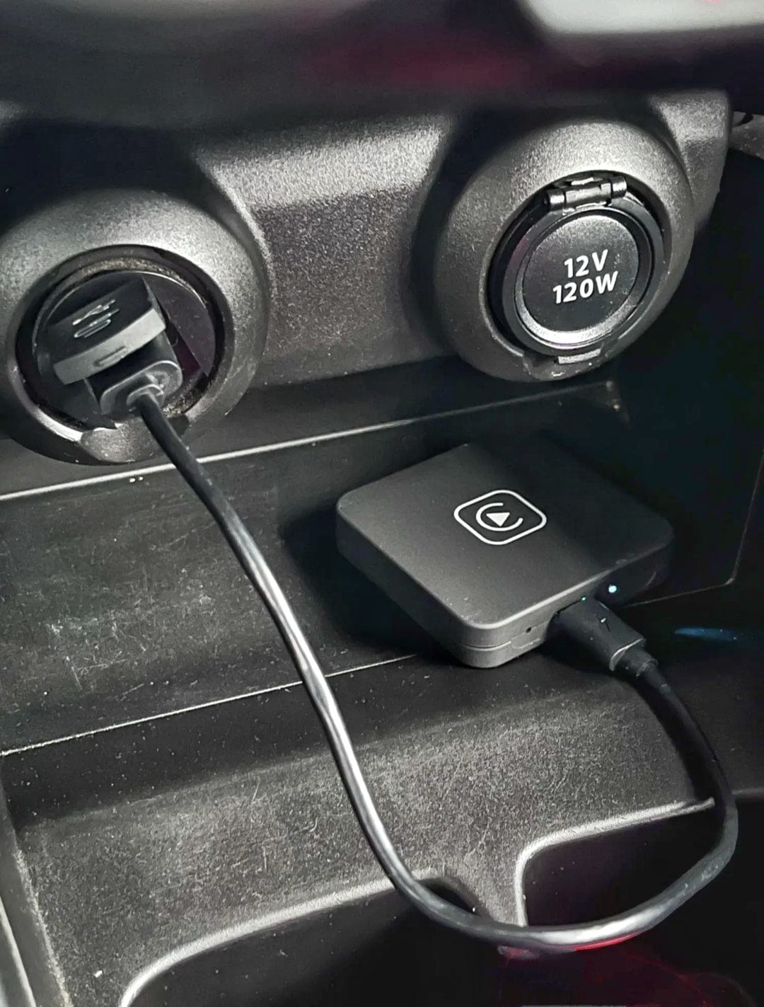 Adaptateur sans fil AndroidAuto et Apple Carplay Bluetooth et WiFi pour Volkswagen