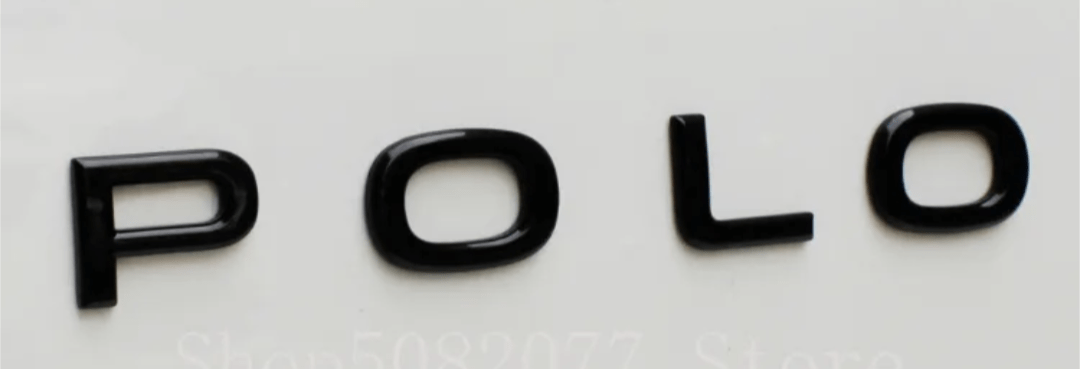 Badge de coffre lettres noires VW POLO