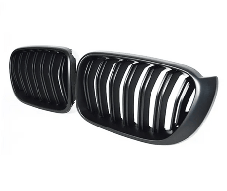 Double lame / Noir mat Grilles de calandre noires BMW X4 F26 type M Performance (2014-2018) BMW X4 F26 - Grilles de calandre noires type M Performance (2014 - 2018)