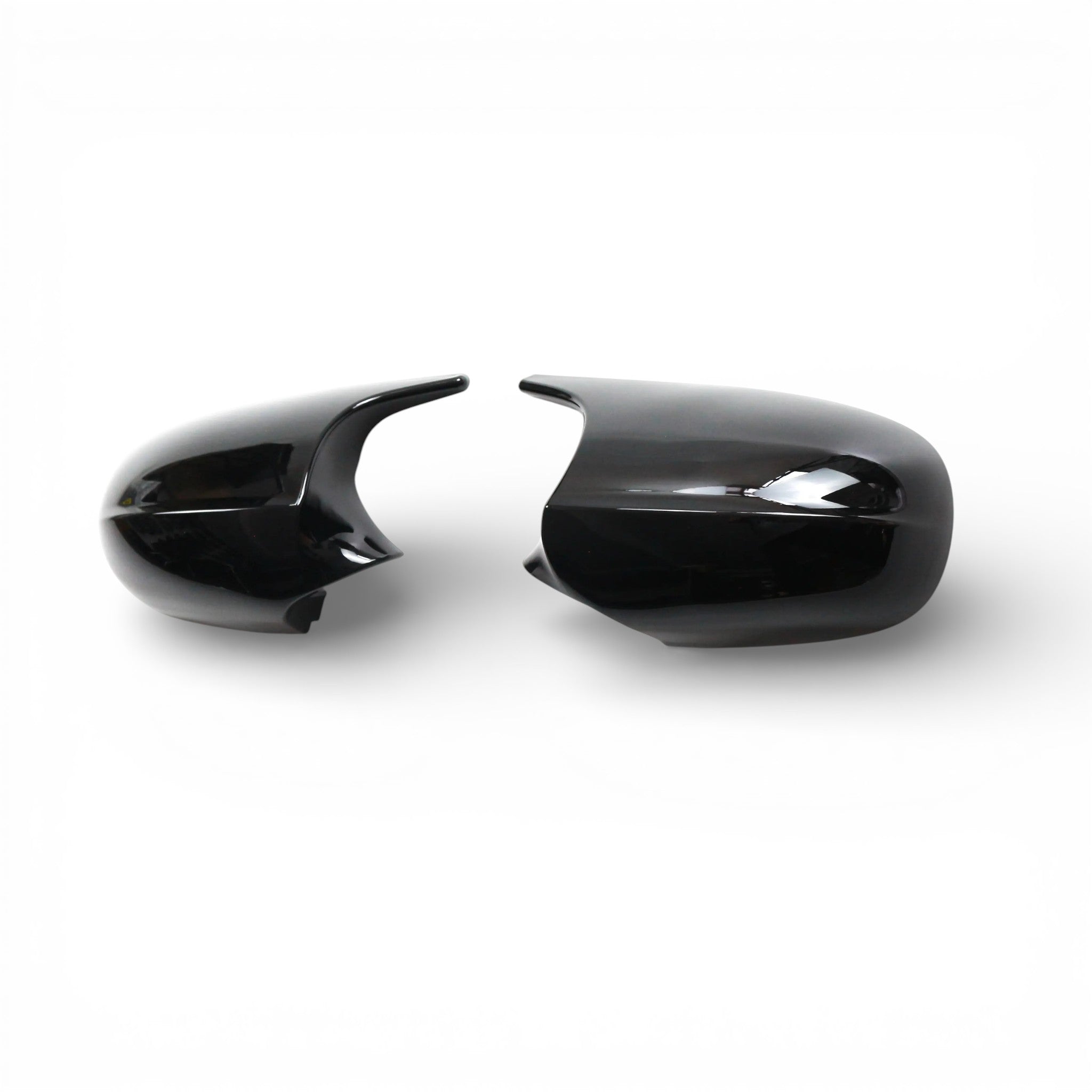 Coques de rétroviseurs type M Performance noires brillantes pour BMW Série 1 E87 et E81 (2004 - 2009)