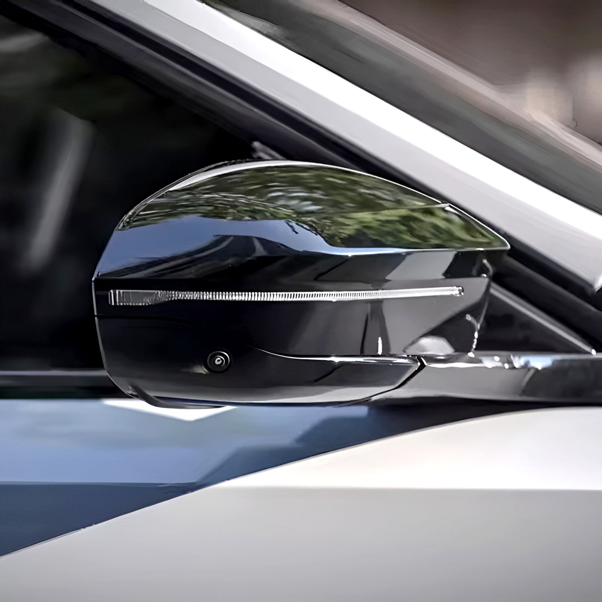 BMW 1 Series F20 (2012 to 2019) - Glossy black mirror covers