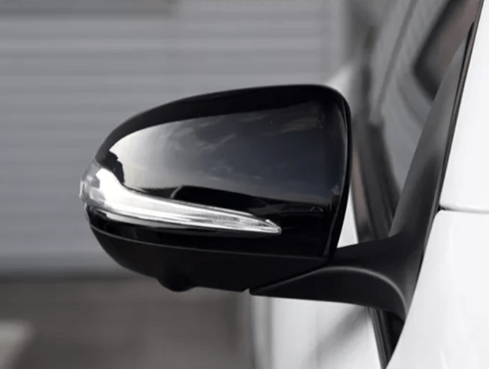 Coques de rétroviseurs noires brillantes pour Mercedes Classe E W213 (2016 - 2021)