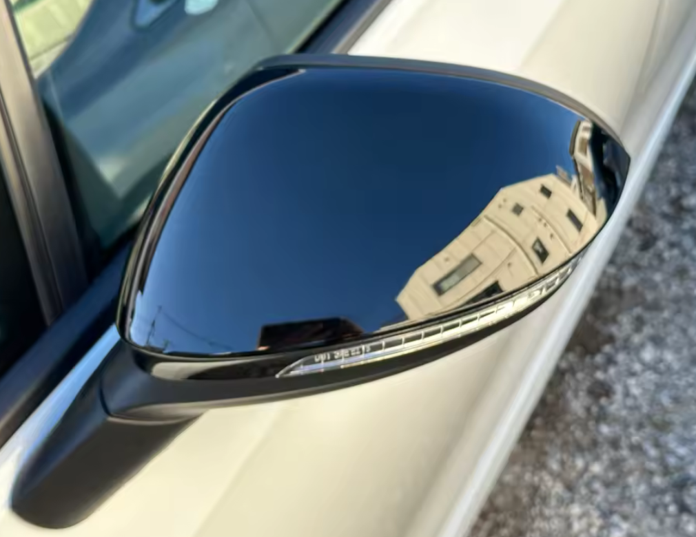 Coques de rétroviseurs noires brillantes pour VW Golf 8 (2020 - Aujourd'hui)