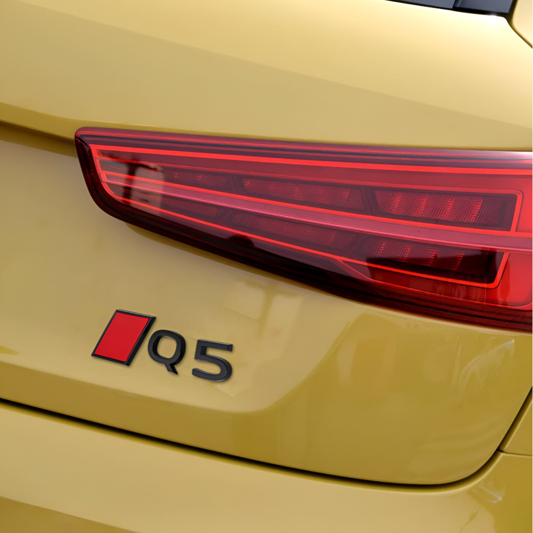 Logo de coffre noir Badge AUDI Q5 Black Edition