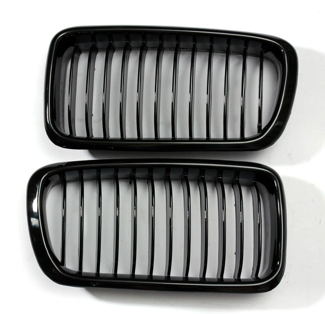 Grilles de calandre noires pour BMW Série 7 E38 type M Performance (1994-2002)
