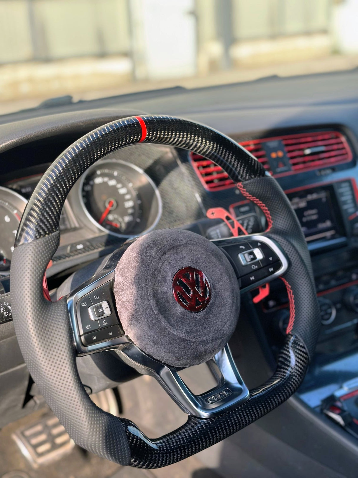 Volant à Méplat Performance pour VW Polo 5 Phase 2 - 2014 à 2017