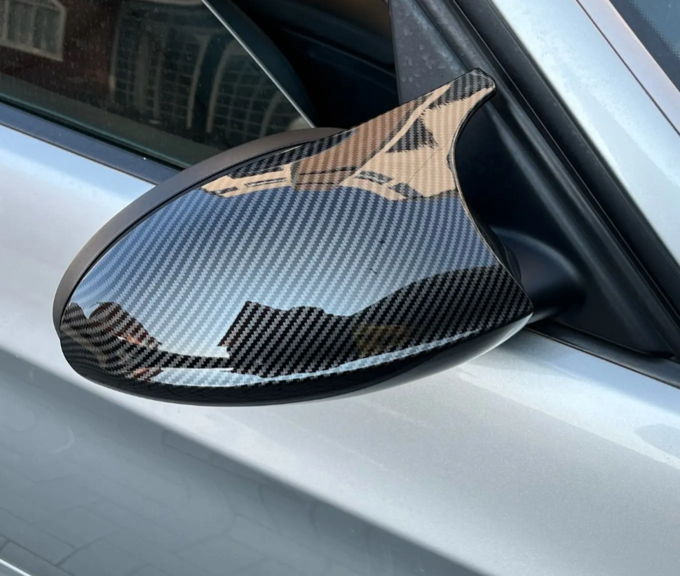 Coques de rétroviseurs type M3 look carbone pour BMW Série 3 E90 et E92 (2006 - 2012)