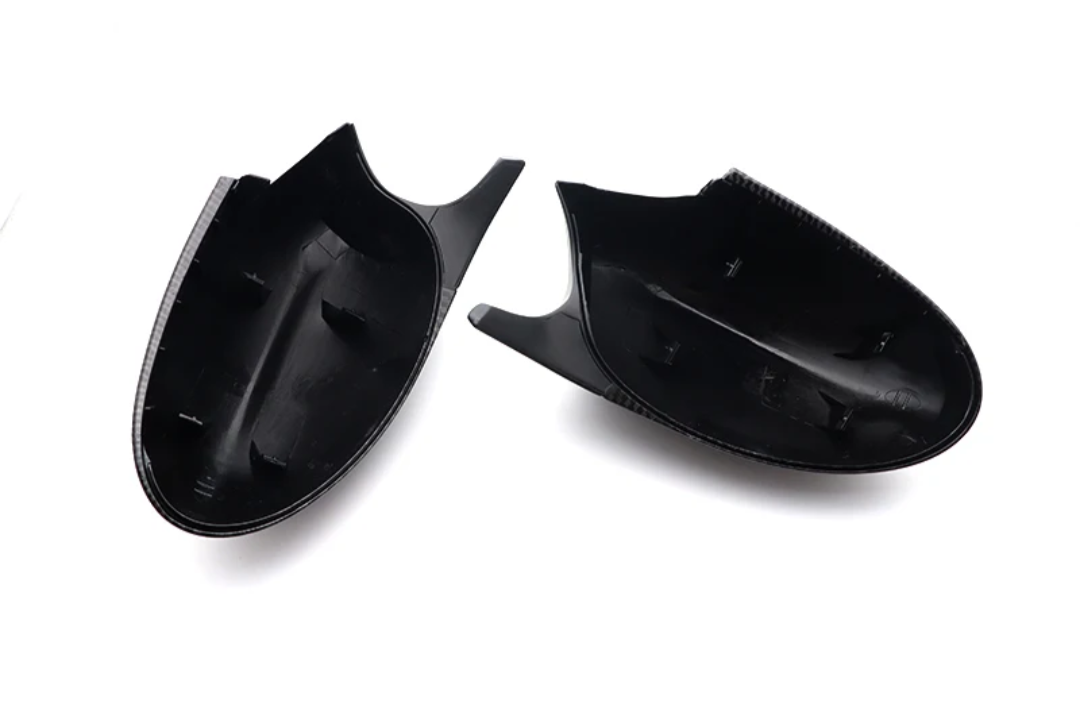 Coques de rétroviseurs type M Performance noires brillantes pour BMW Série 1 E87 et E81 (2004 - 2009)