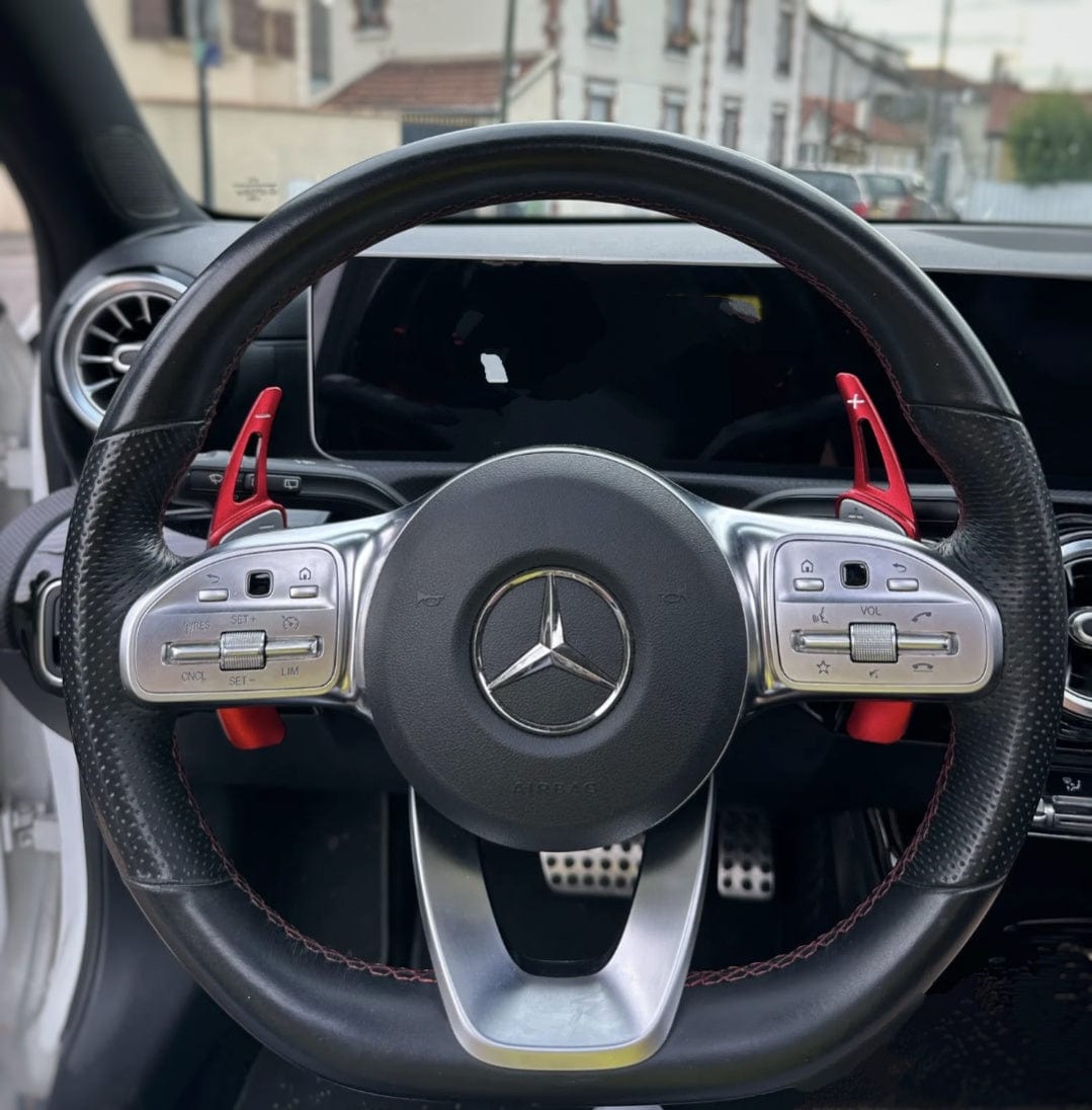 Rouge Palettes au volant Mercedes-Benz Classe A W177 CLA C118 (2019-2023)