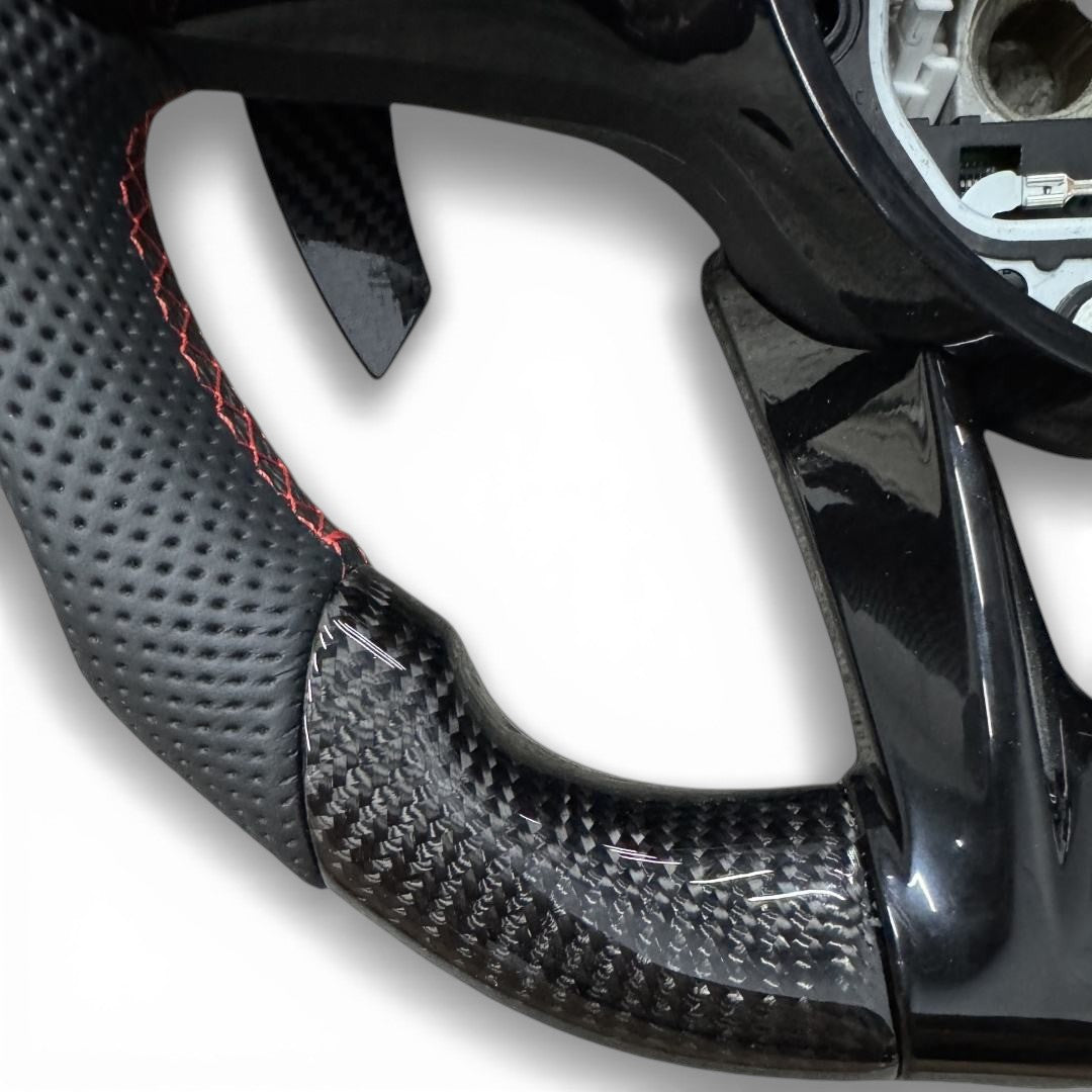 Volant Performance Carbone Pour Mercedes-Benz Classe GLA H247 - 2020 à 2026