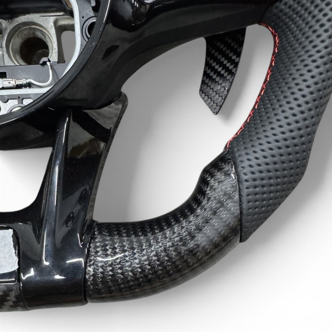 Volant Performance Carbone Pour Mercedes-Benz Classe GLA H247 - 2020 à 2026