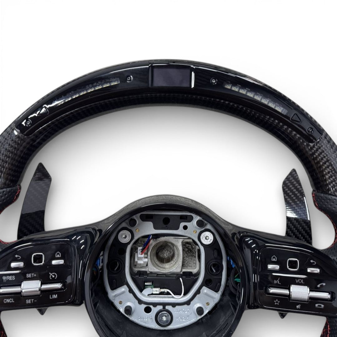 Volant Performance Carbone Pour Mercedes-Benz Classe GLA H247 - 2020 à 2026