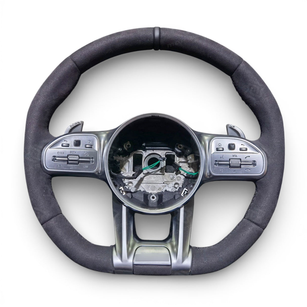 Volant Performance Carbone Pour Mercedes-Benz Classe GLA H247 - 2020 à 2026