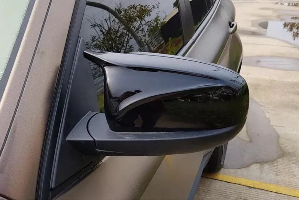 Coques de rétroviseurs type M Performance noires brillantes pour BMW X6 F16 (2014 - 2019)