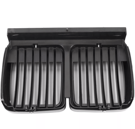 Grilles de calandre noires BMW Série 3 E36 type M3 (1992-1999) BMW Série 3 E30 (1983-1991) - Grilles de calandre noires type M3
