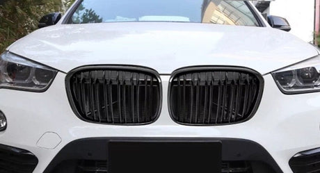 Grilles de calandre Noir Brillant pour BMW X1 F48 type M Performance (2016 - 2025)